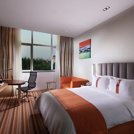 Holiday Inn Express Yangzhou City Center By Ihg Buitenkant foto