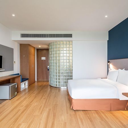 Holiday Inn Express Yangzhou City Center By Ihg Buitenkant foto