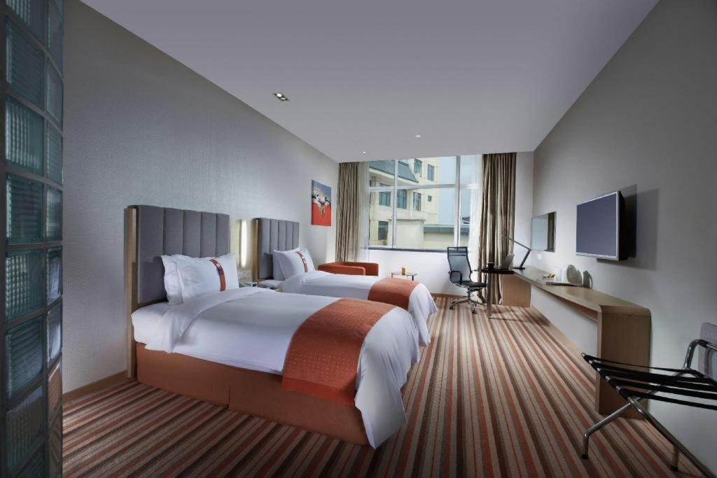 Holiday Inn Express Yangzhou City Center By Ihg Buitenkant foto