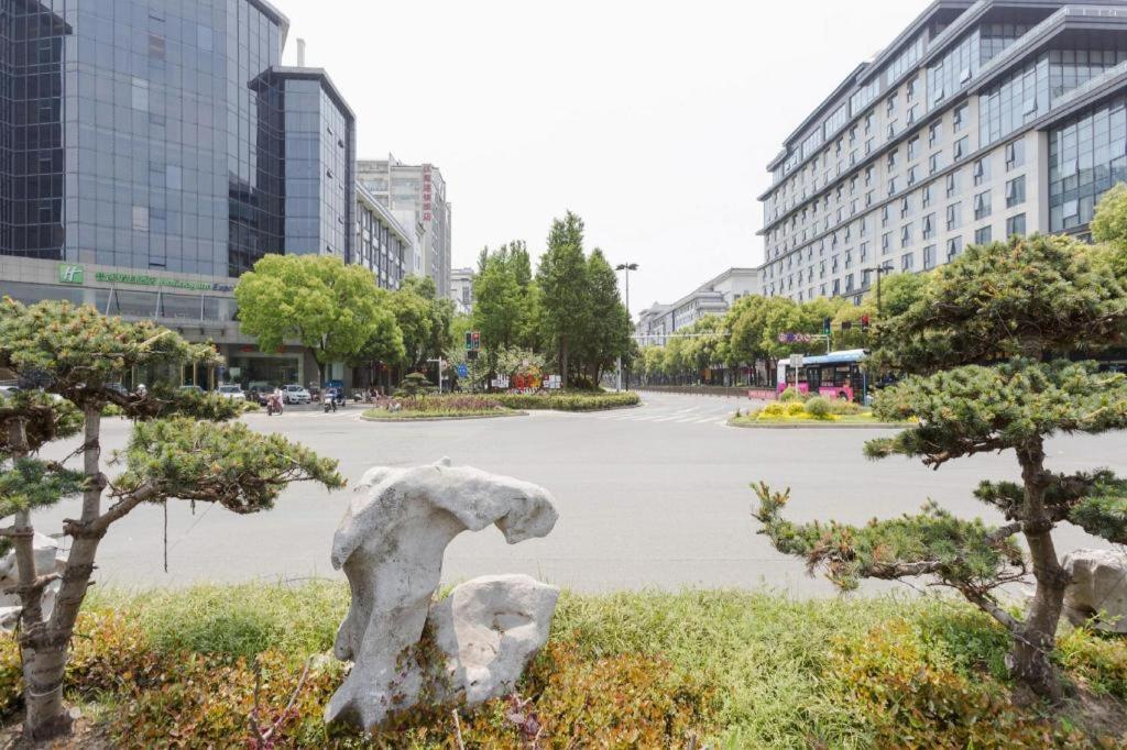 Holiday Inn Express Yangzhou City Center By Ihg Buitenkant foto