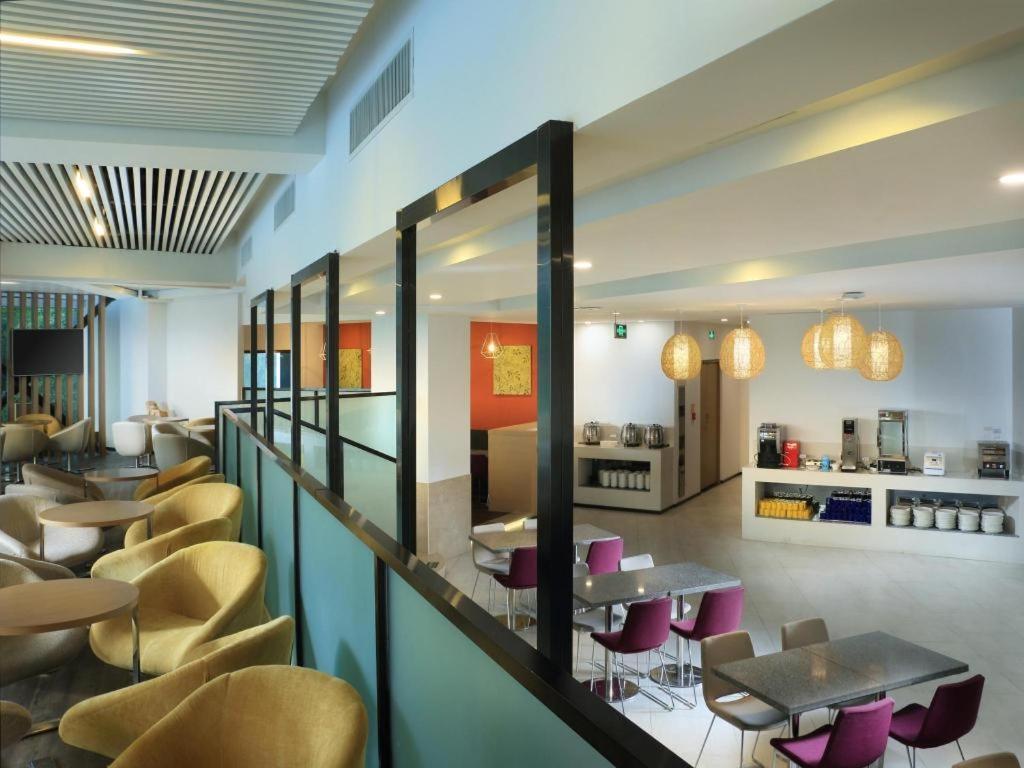 Holiday Inn Express Yangzhou City Center By Ihg Buitenkant foto