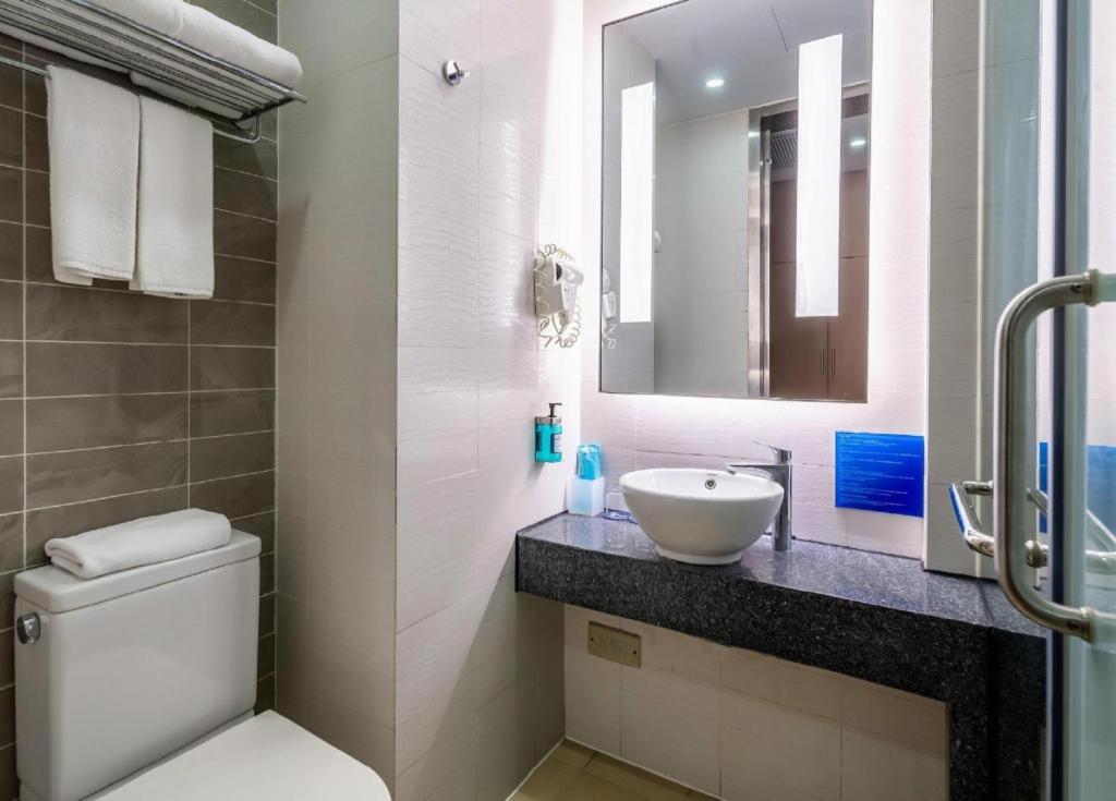 Holiday Inn Express Yangzhou City Center By Ihg Buitenkant foto