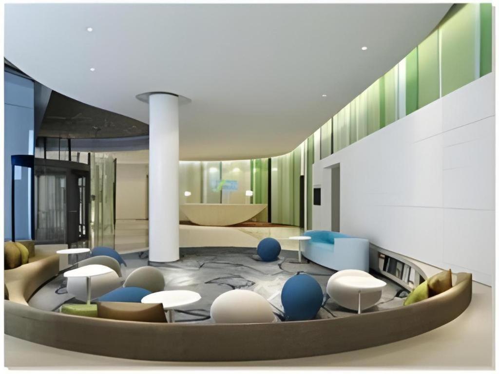 Holiday Inn Express Yangzhou City Center By Ihg Buitenkant foto