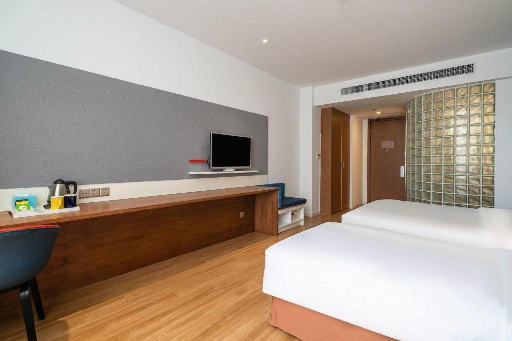 Holiday Inn Express Yangzhou City Center By Ihg Buitenkant foto